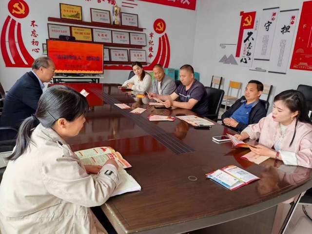 深化法律服务，共筑和谐村居—法律进村居活动的实践与思考
